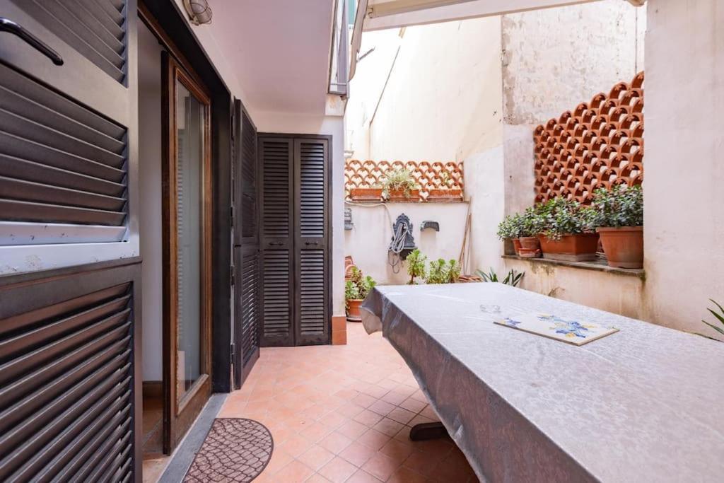 La Casa Del Principe A Colori Apartment Naples Exterior photo